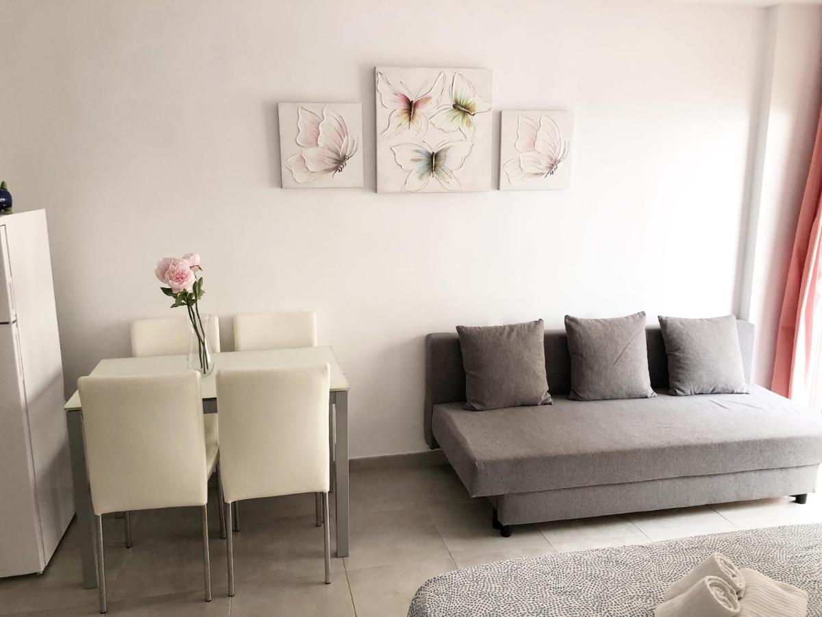 Sunny Suites Jupiter Apartments ベナルマデナ エクステリア 写真