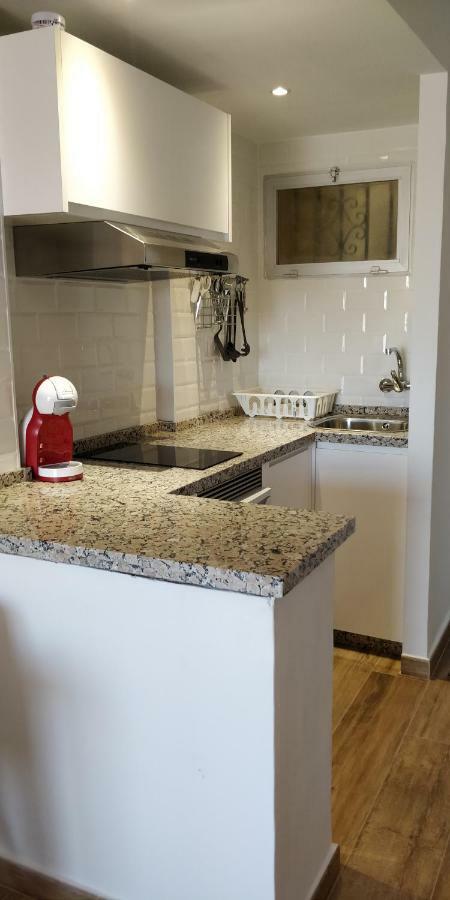 Sunny Suites Jupiter Apartments ベナルマデナ エクステリア 写真