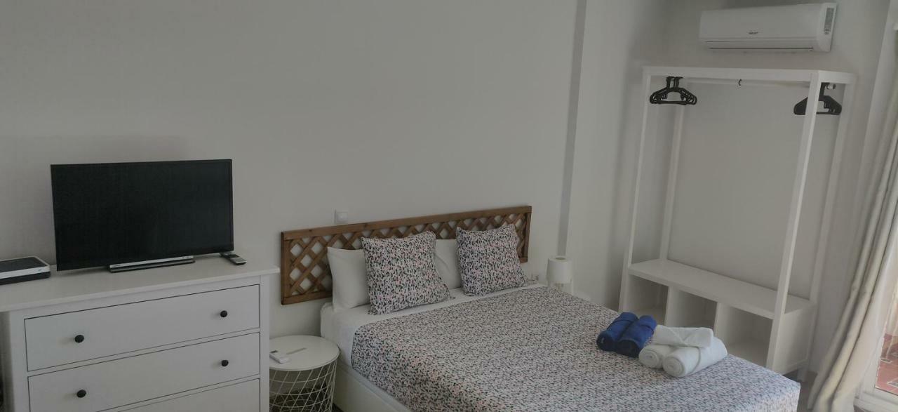 Sunny Suites Jupiter Apartments ベナルマデナ エクステリア 写真